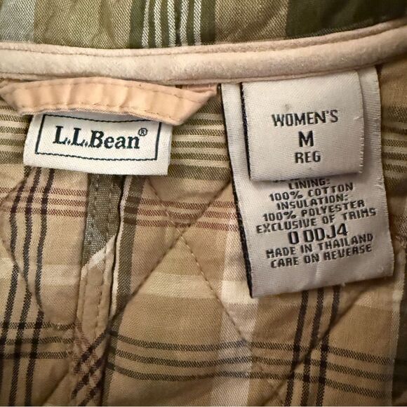 LL Bean Tan Quilted Chore Vest - Picture 2 of 6